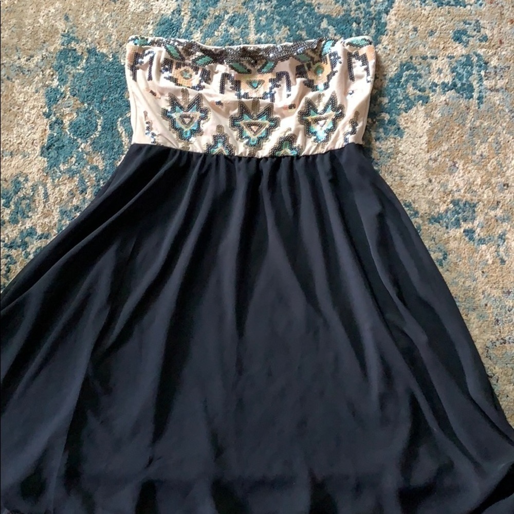 Strapless mini dress size XL